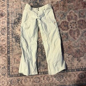 Woman’s Burton snow pants